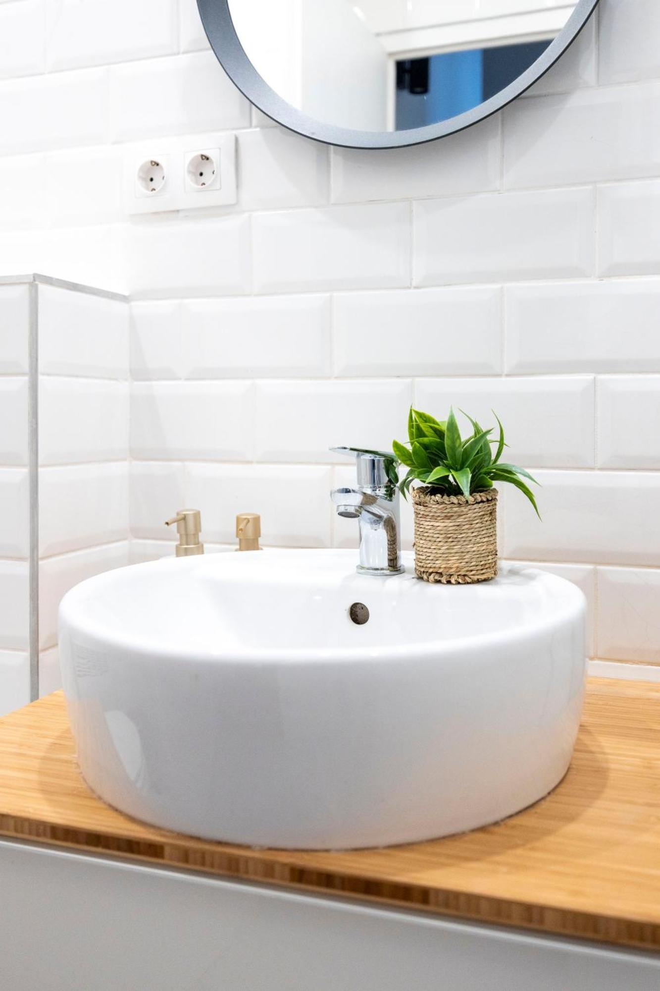 Charming & Cozy Central 1Bedrm Suites Budapest Luaran gambar