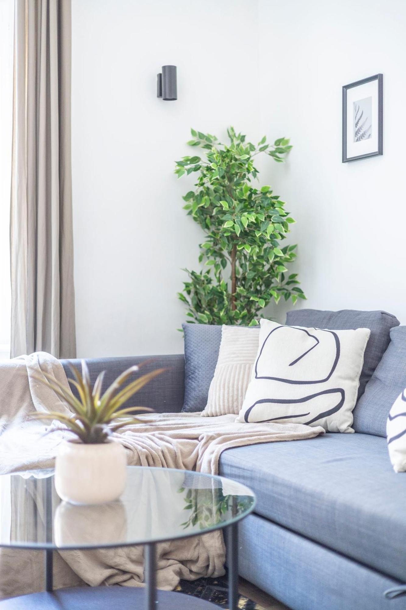 Charming & Cozy Central 1Bedrm Suites Budapest Luaran gambar